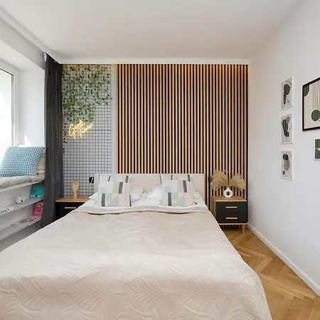Apartment Tasteful In By Renters